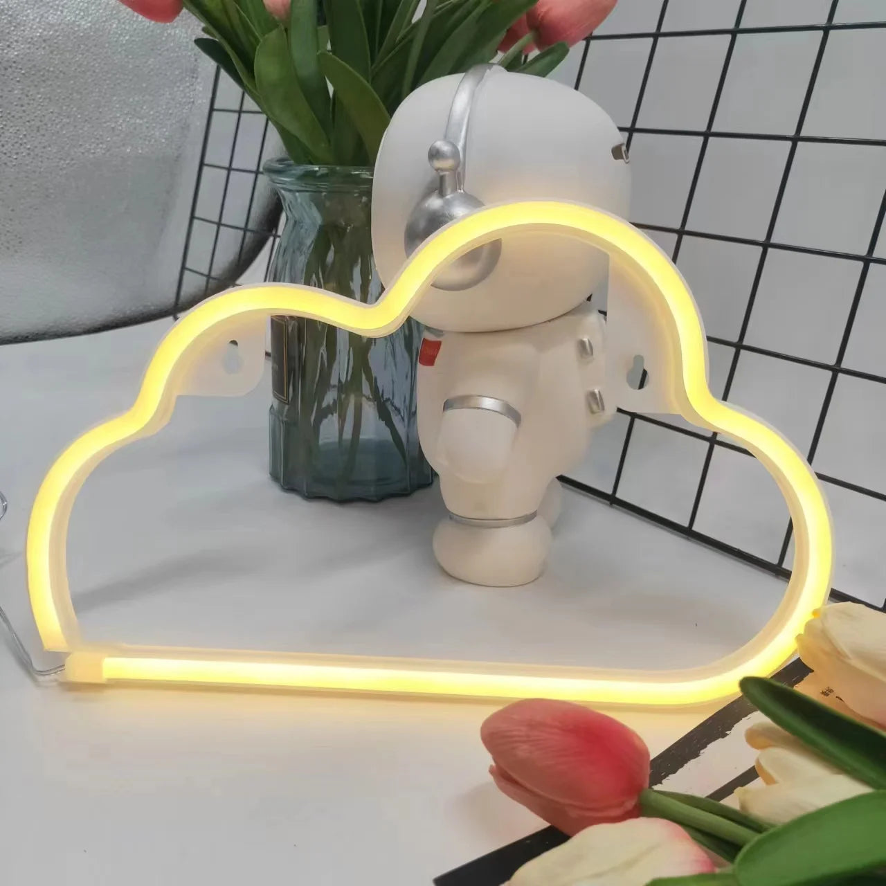 Cloud Neon Light
